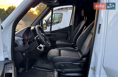 Тентованый Mercedes-Benz Sprinter 2022 в 