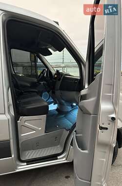 Эвакуатор Mercedes-Benz Sprinter 2012 в 
