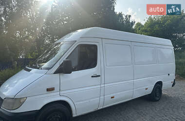 Грузовой фургон Mercedes-Benz Sprinter 2001 в 