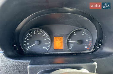 Грузовой фургон Mercedes-Benz Sprinter 2011 в 