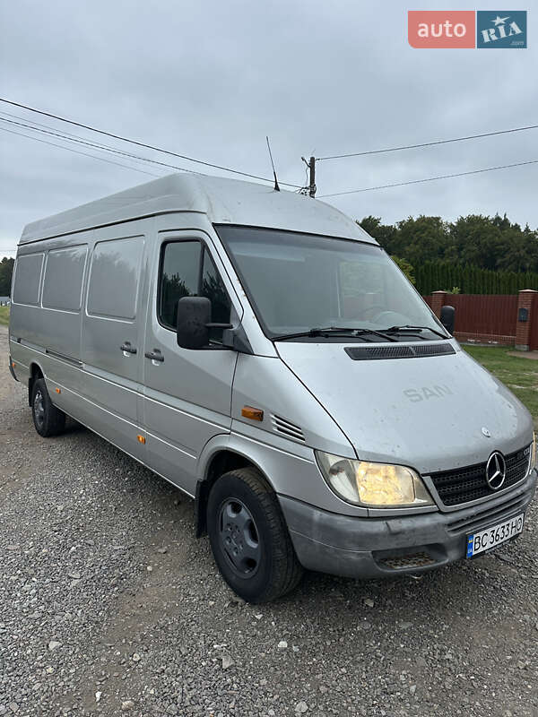 Грузовой фургон Mercedes-Benz Sprinter 2005 в Ивано-Франково