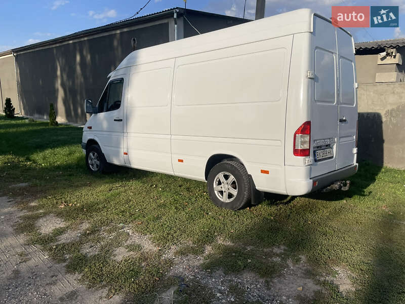 Грузовой фургон Mercedes-Benz Sprinter 2001 в Ярмолинцах