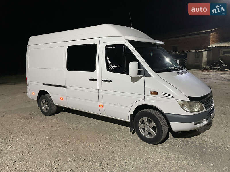 Грузовой фургон Mercedes-Benz Sprinter 2001 в Ярмолинцах