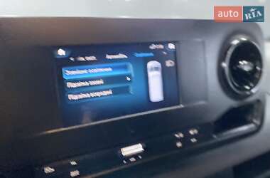 Грузовой фургон Mercedes-Benz Sprinter 2021 в 