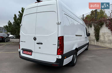 Грузовой фургон Mercedes-Benz Sprinter 2021 в 