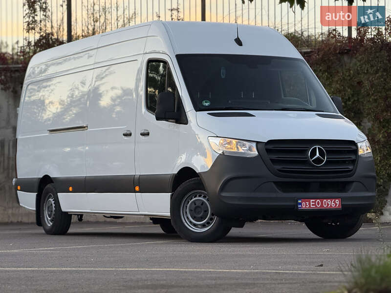Вантажний фургон Mercedes-Benz Sprinter 2021 в Рівному