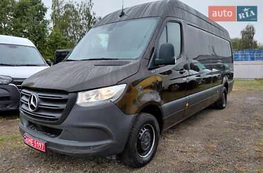 Грузовой фургон Mercedes-Benz Sprinter 2021 в 