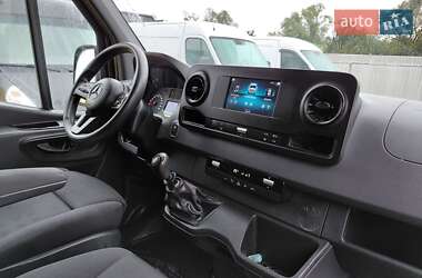 Грузовой фургон Mercedes-Benz Sprinter 2021 в 