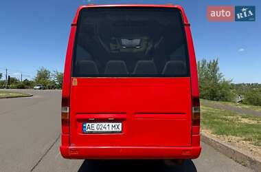 Микроавтобус Mercedes-Benz Sprinter 2000 в 