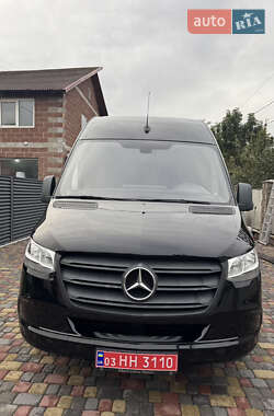 Грузовой фургон Mercedes-Benz Sprinter 2020 в 