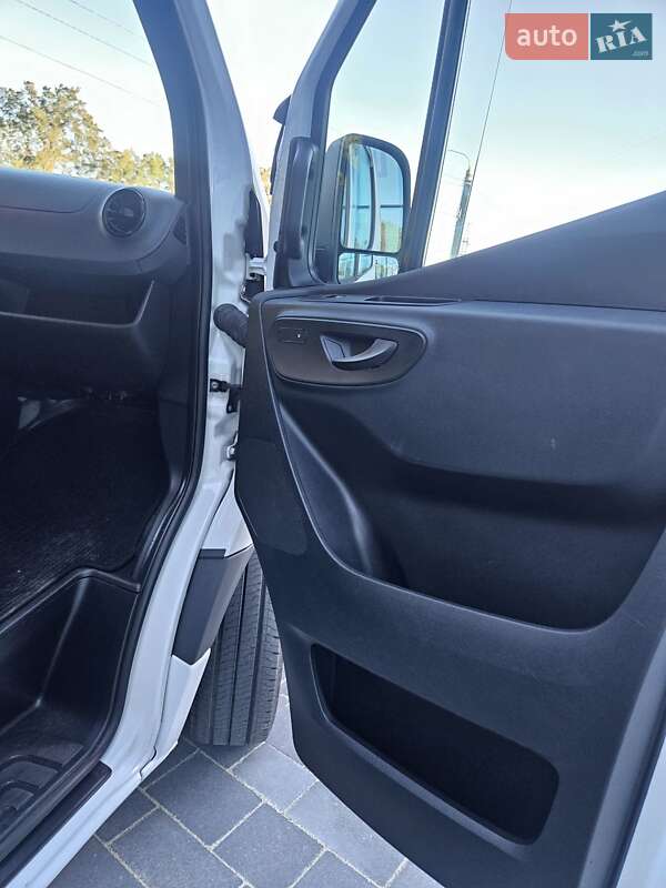 Мікроавтобус Mercedes-Benz Sprinter 2020 в Тернополі фото 13 Мікроавтобус Mercedes-Benz Sprinter 2020 в Тернополі