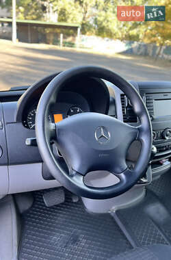Грузовой фургон Mercedes-Benz Sprinter 2016 в 