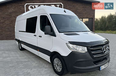 Микроавтобус Mercedes-Benz Sprinter 2019 в  фото 2 Микроавтобус Mercedes-Benz Sprinter 2019 в