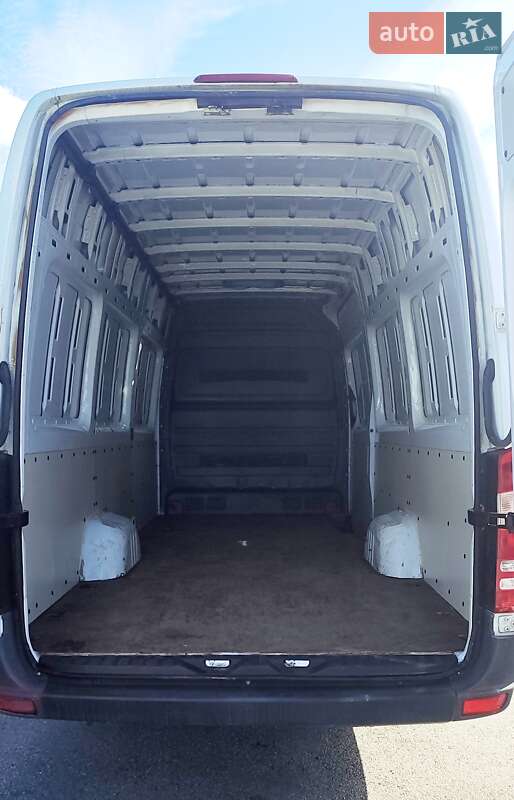 Вантажний фургон Mercedes-Benz Sprinter 2010 в Івано-Франківську