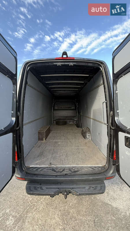 Грузовой фургон Mercedes-Benz Sprinter 2019 в Черновцах