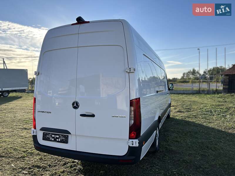 Грузовой фургон Mercedes-Benz Sprinter 2021 в Стрые