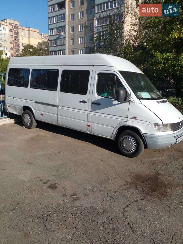 Mercedes-Benz Sprinter 1997