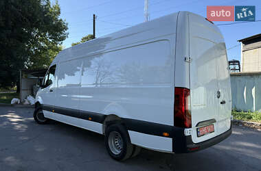Грузовой фургон Mercedes-Benz Sprinter 2019 в 