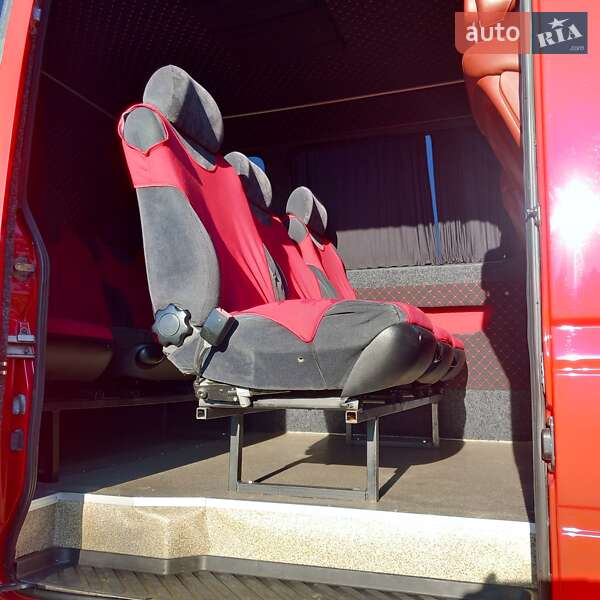 Грузопассажирский фургон Mercedes-Benz Sprinter 2000 в Снятине