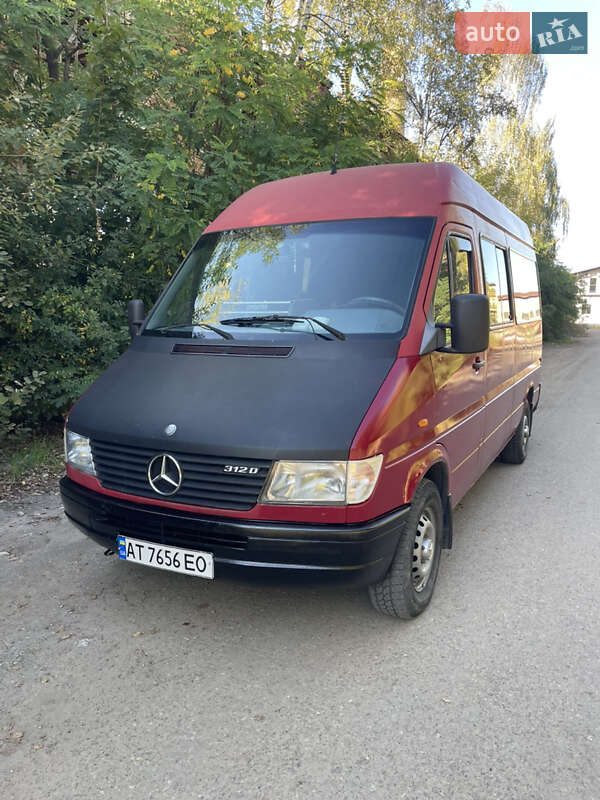 Микроавтобус Mercedes-Benz Sprinter 1998 в Коломые