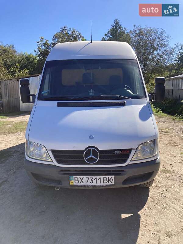 Грузовой фургон Mercedes-Benz Sprinter 2005 в Виньковцах