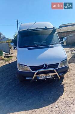 Грузопассажирский фургон Mercedes-Benz Sprinter 2005 в Новой Ушице