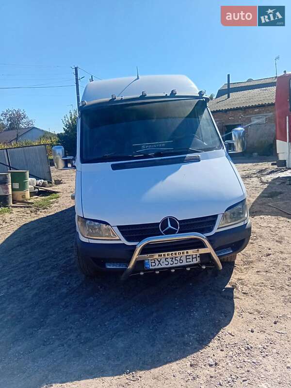 Mercedes-Benz Sprinter 2005