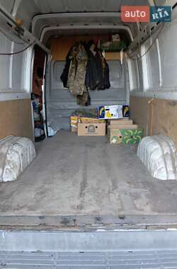 Грузовой фургон Mercedes-Benz Sprinter 2003 в 