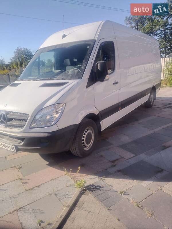 Вантажний фургон Mercedes-Benz Sprinter 2010 в Хорошеві