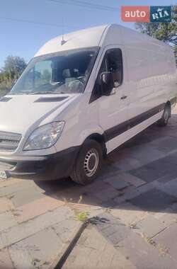 Грузовой фургон Mercedes-Benz Sprinter 2010 в 