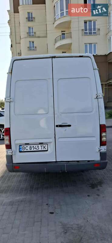 Грузовой фургон Mercedes-Benz Sprinter 1998 в Львове