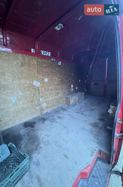 Грузовой фургон Mercedes-Benz Sprinter 2004 в 
