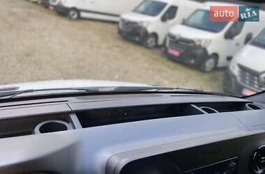 Грузовой фургон Mercedes-Benz Sprinter 2020 в 