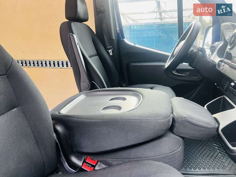 Вантажний фургон Mercedes-Benz Sprinter 2020 в Дніпрі