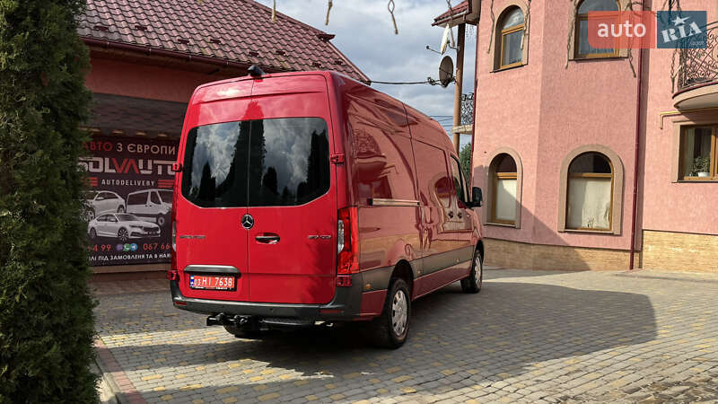 Вантажний фургон Mercedes-Benz Sprinter 2021 в Сваляві