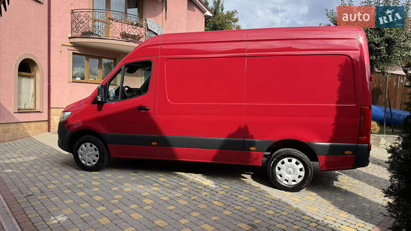 Вантажний фургон Mercedes-Benz Sprinter 2021 в Сваляві