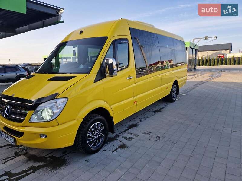 Mercedes-Benz Sprinter 2013