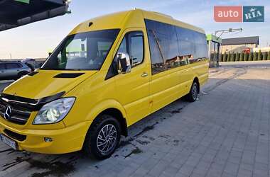 Туристический / Междугородний автобус Mercedes-Benz Sprinter 2013 в 
