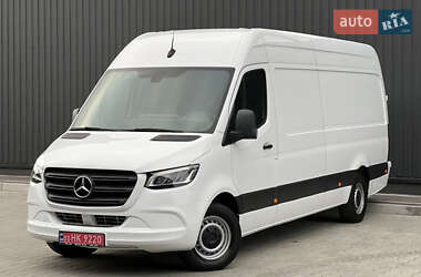Грузовой фургон Mercedes-Benz Sprinter 2021 в 