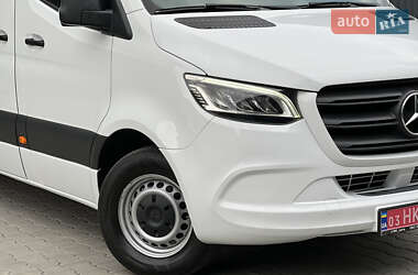 Грузовой фургон Mercedes-Benz Sprinter 2021 в 