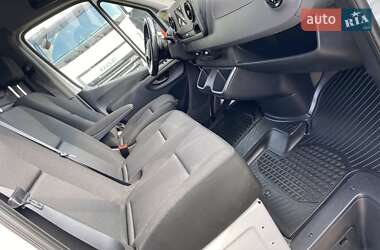 Грузовой фургон Mercedes-Benz Sprinter 2020 в 