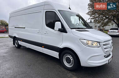 Грузовой фургон Mercedes-Benz Sprinter 2020 в 