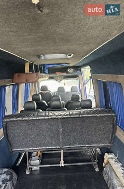 Микроавтобус Mercedes-Benz Sprinter 2006 в 
