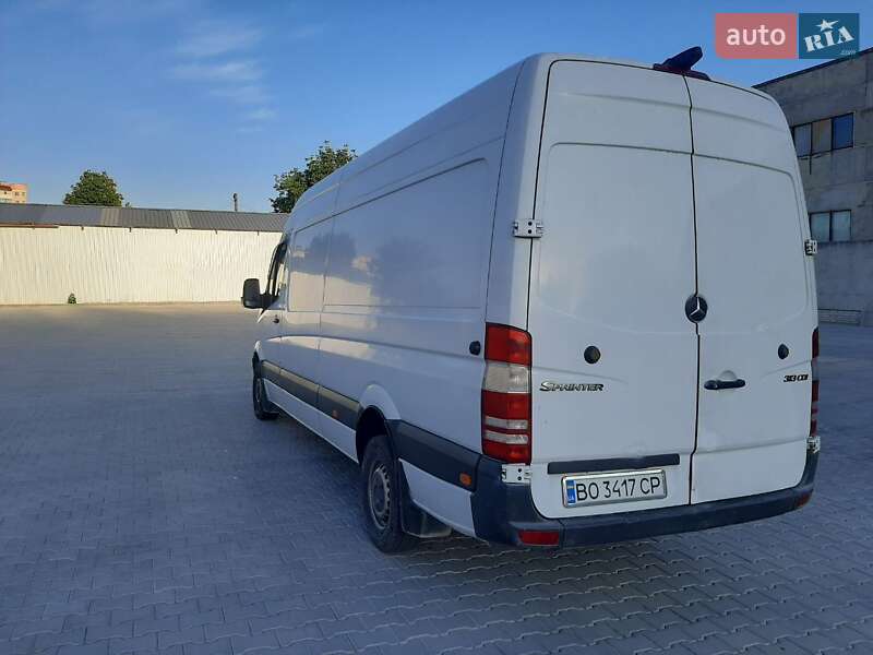 Вантажний фургон Mercedes-Benz Sprinter 2012 в Тернополі