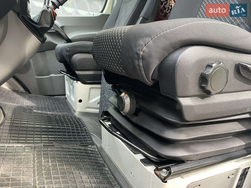 Вантажний фургон Mercedes-Benz Sprinter 2016 в Вишгороді