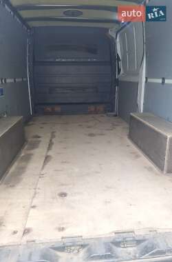 Грузовой фургон Mercedes-Benz Sprinter 2012 в 