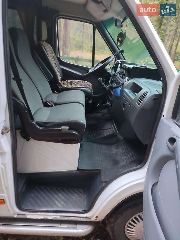 Микроавтобус Mercedes-Benz Sprinter 2005 в Старой Выжевке