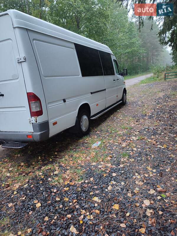 Микроавтобус Mercedes-Benz Sprinter 2005 в Старой Выжевке