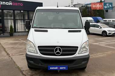 Грузовой фургон Mercedes-Benz Sprinter 2011 в 