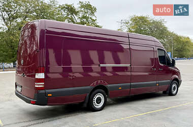 Грузовой фургон Mercedes-Benz Sprinter 2010 в 